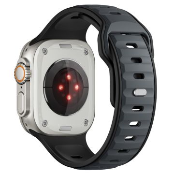 Kaksivärinen silikoniranneke Apple Watch Series 10 46mm / Ultra 2 Ultra 49mm / Series 9 8 7 45mm / SE (2023) SE (2022) SE 6 5 4 44mm / 3 2 1 42mm - Keskiyön Sininen + Musta