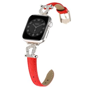 Apple Watch 49mm / 45mm / 44mm / 42mm naudannahkanauha - Punainen / Hopea Solki