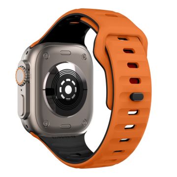 Apple Watch Series 49mm - 45mm - 44mm - 42mm kaksivärinen silikoniranneke - Oranssi + Musta