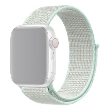 Apple Watch Series 8 (41mm) nylonkellohihna - Vihreä Valkoinen