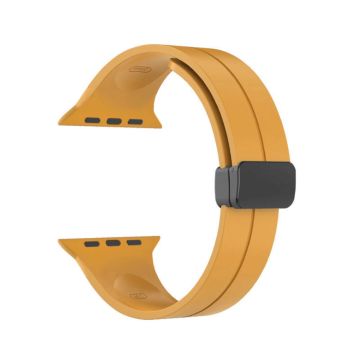 Apple Watch Series 8 (41mm) silikoniranneke - Keltainen